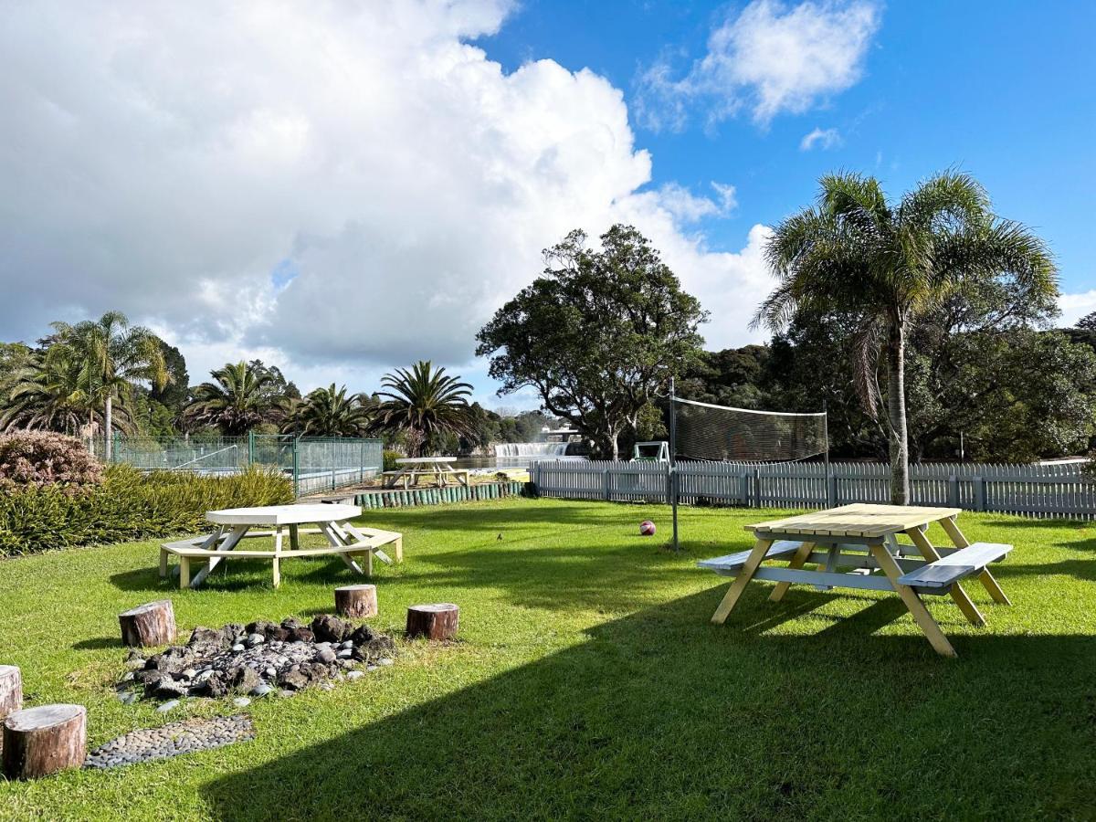 Haruru Falls Motel & Conference Centre Paihia Dış mekan fotoğraf